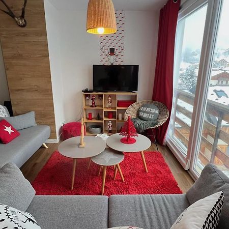 Rouge Canneberge -8 Personnes- 84M2 Vue Degagee Setaz Valloire Luaran gambar