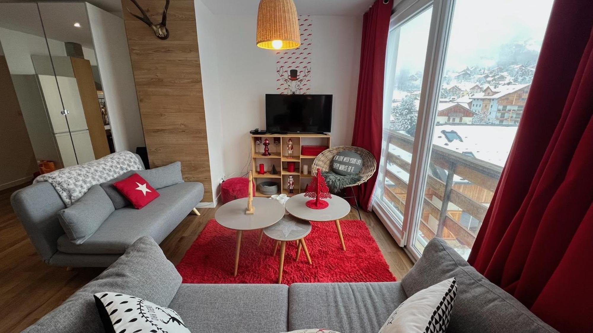 Rouge Canneberge -8 Personnes- 84M2 Vue Degagee Setaz Valloire Luaran gambar